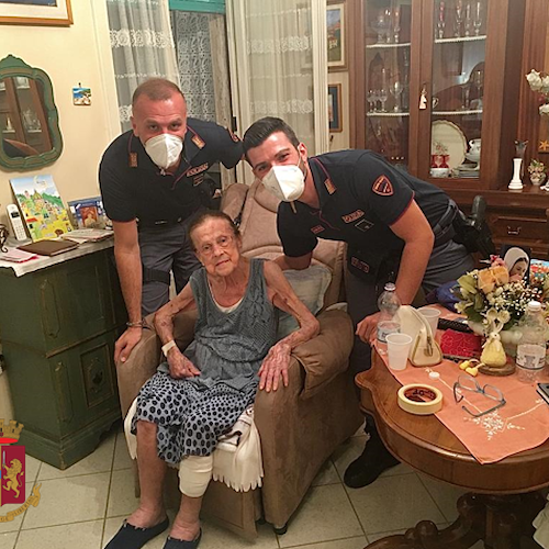 Salerno, anziana cade in casa: polizia di stato interviene per soccorrerla 