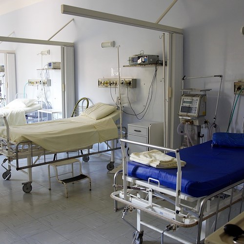 Ospedale <br />&copy; 1662222 su Pixabay