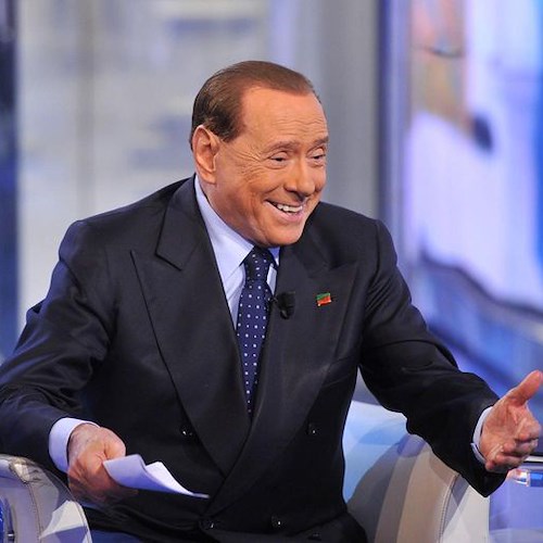San Raffaele, Berlusconi vuole tornare a casa mentre Zangrillo frena