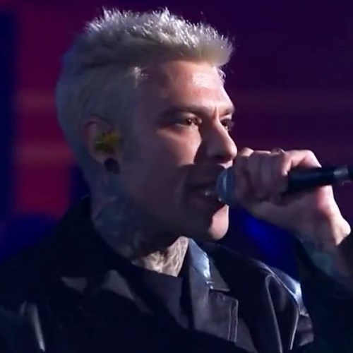 Sanremo, il Codacons ringrazia Fedez: dopo citazione del rapper boom di accessi al sito dell’associazione