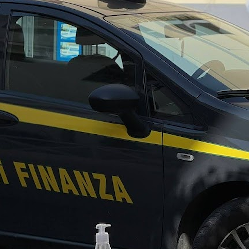 Scoperta autofficina abusiva a Mercato San Severino: titolare denunciato per inquinamento ambientale