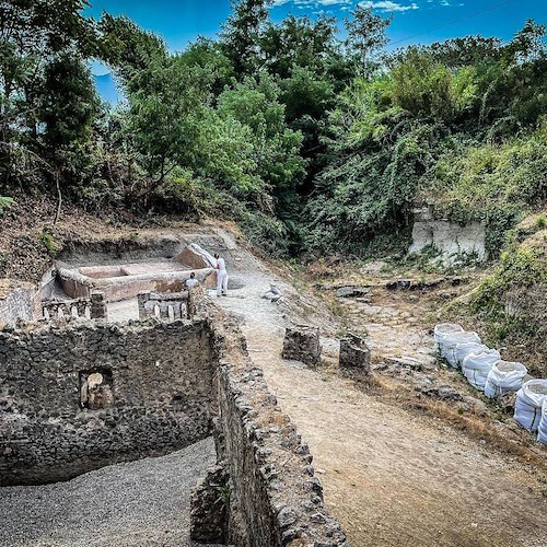 Scoperti resti umani mummificati agli Scavi di Pompei. Zuchtriegel: «Sepoltura inusuale che rivela tanto»