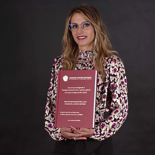 Seconda laurea in Psicologia per la professoressa Alessandra Aceto /foto