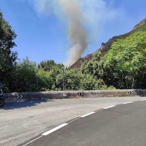 Incendio a Maiori <br />&copy; Massimiliano D’Uva