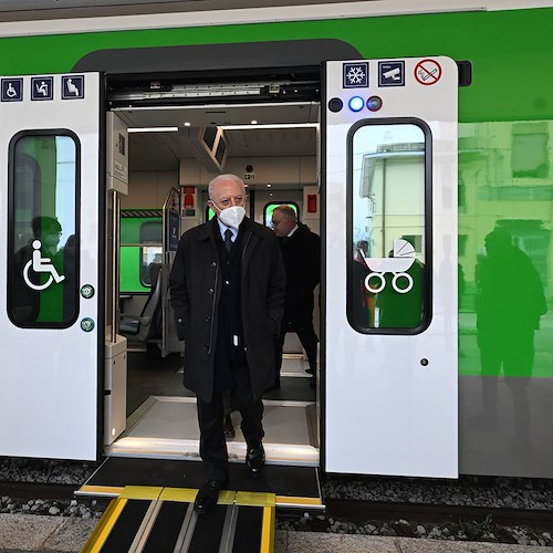 Sette nuovi treni e risparmio di energia elettrica sulla linea Napoli-Piedimonte Matese