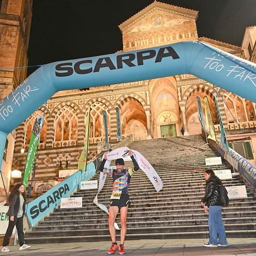 Si corre di notte ad Amalfi con l’Urban Night Race, tra i 5 urban trail più belli d’Italia<br />&copy;