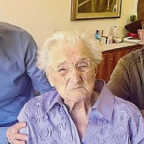 Si è spenta a 112 anni Angela Tiraboschi, era la donna più anziana d'Italia