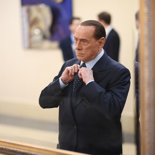 Silvio Berlusconi inizia chemioterapia. Colloqui con Meloni e Salvini