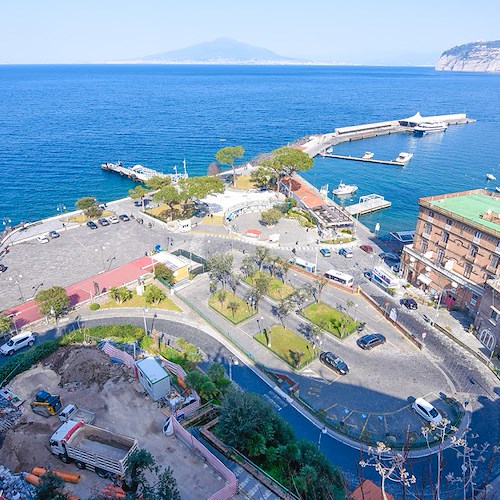 Sorrento e Napoli tra i primi 100 Comuni in Italia per valore aggiunto determinato dal turismo