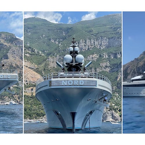 Super Yacht Nord più volte questa estate a Positano, le immagini ravvicinate pubblicate da Villa Treville