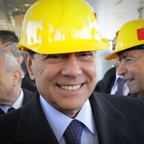 Superbonus, Berlusconi dà la colpa a Conte: «Misura adottata dal suo Governo, quello degli indistinti bonus a pioggia»