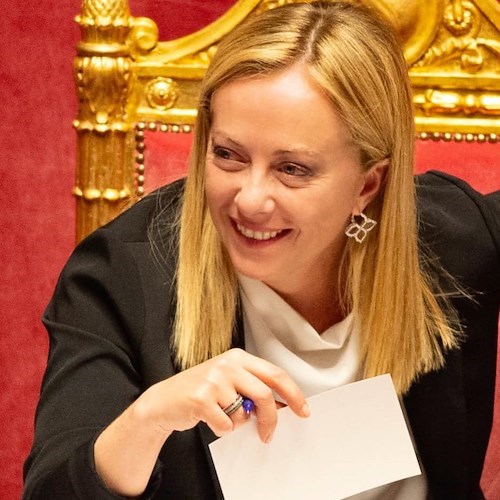 Telefonata Meloni-Stoltenberg, la premier conferma: «L'Italia sarà solido alleato della Nato»