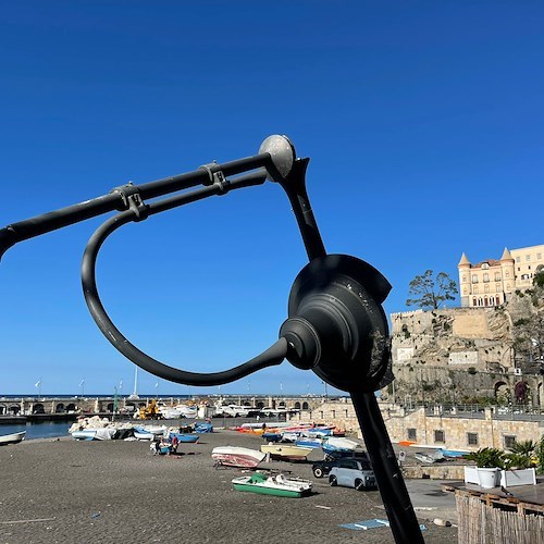 Temporale in Costa d'Amalfi: nella notte allagamenti e rami caduti. Danneggiati stabilimenti a Maiori / FOTO 