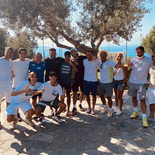 Tennis Club Capri si aggiudica il campionato di serie D1 battendo per 3 a 1 il circolo Anacaprese