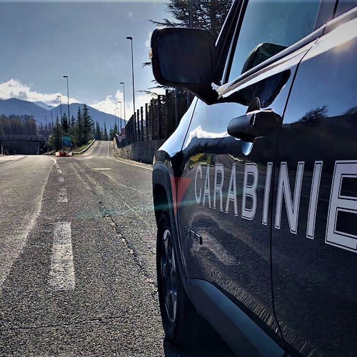 Tenta di togliersi la vita con cintura stretta al collo, giovane di Rieti salvato dai carabinieri 