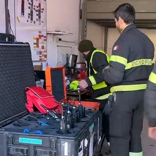 Terremoto in Turchia, dall'Italia un primo contingente di Vigili del fuoco in soccorso della popolazione 