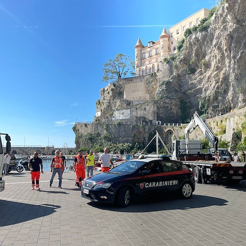 "The Equalizer 3", la produzione entra nel vivo in Costa d'Amalfi: ecco camion e tir per le riprese del film / FOTO 