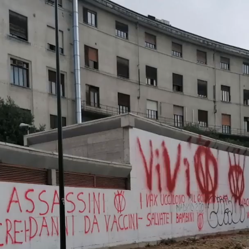 Torino, denunciate sei persone appartenenti a gruppo oltranzista novax