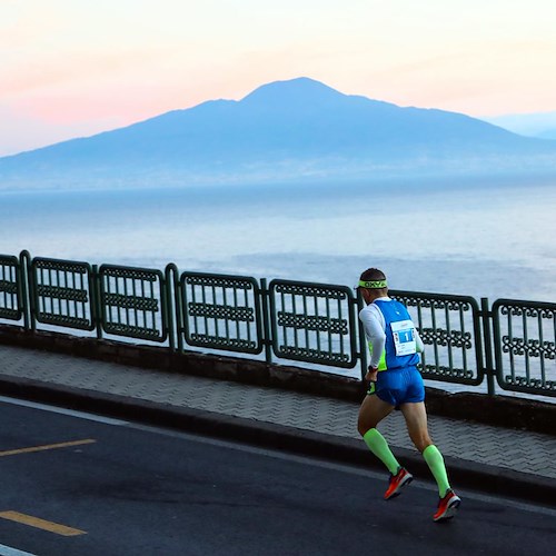 Torna "La Panoramica": il 4 dicembre si corre da Sorrento a Positano. Come iscriversi 