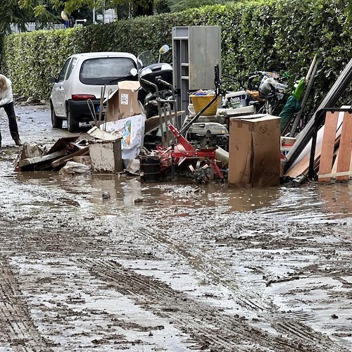 Toscana, 7 vittime per il maltempo. Sindaco di Prato: "Non accadeva da almeno due secoli"