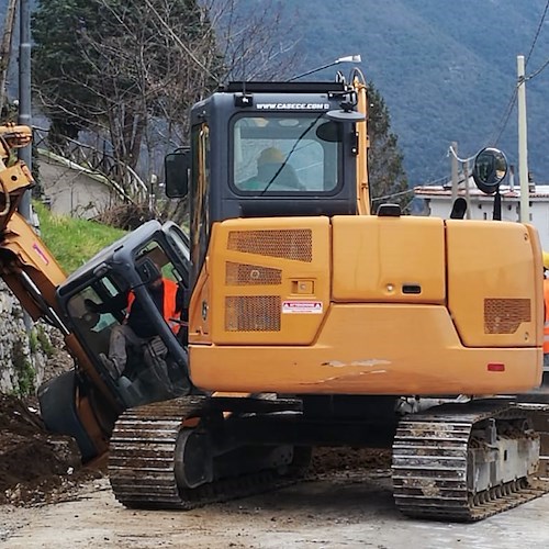 Traffico bloccato sul Valico di Chiunzi a causa di un lieve incidente accorso ad un mezzo di lavoro