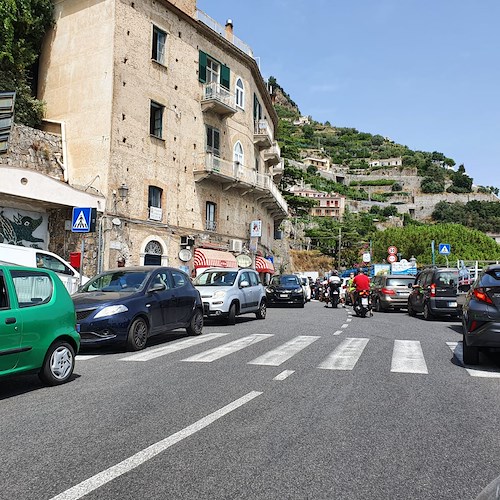 Traffico in Costiera Amalfitana, sindacati chiedono incontro al Prefetto: «Ripristinare ausiliari!»