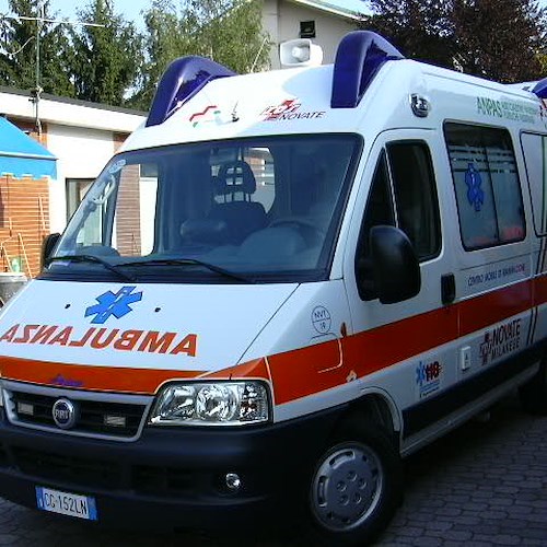 Tragedia a Brugherio, bimbo di 2 anni precipita dal terzo piano: è gravissimo