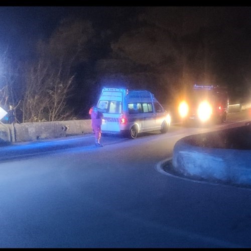 Tragedia sfiorata a Maiori, anziano precipita dalla Statale Amalfitana: trasferito in ospedale<br />&copy; Il Vescovado