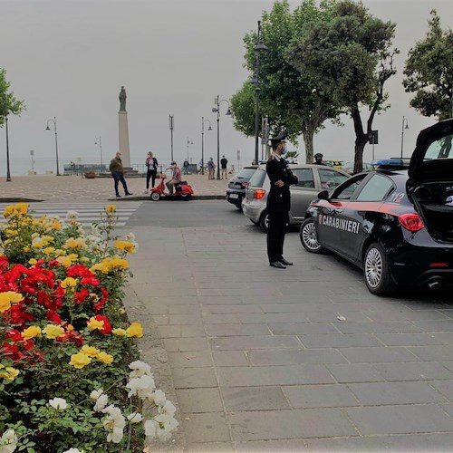 Truffatori in azione nonostante la pioggia in Costiera Amalfitana, Carabinieri invitano a non fidarsi di individui sospetti