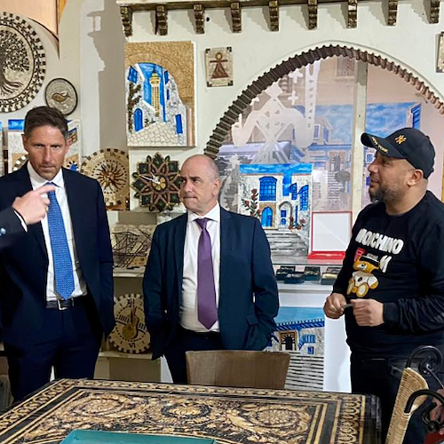 Tunisia, delegazione del Comune di Positano a Sidi Bou Said per scambio culturale e commerciale