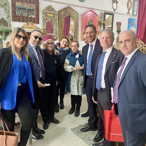 Tunisia, delegazione del Comune di Positano a Sidi Bou Said per scambio culturale e commerciale