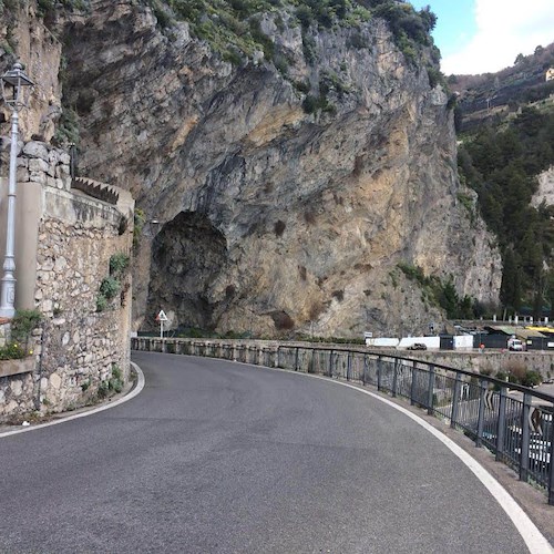 Tunnel Minori-Maiori, "Tuteliamo la Costiera Amalfitana" a De Luca: «Perché sprecare 18 milioni per un inutile buco?»