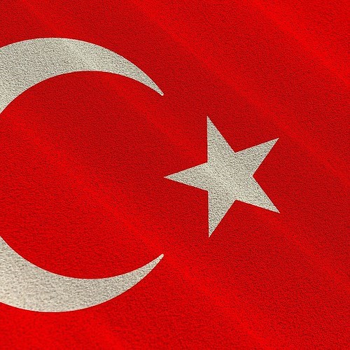 Turchia, il paese al ballottaggio. Erdogan: "Elezioni di oggi importanti per vita democratica"