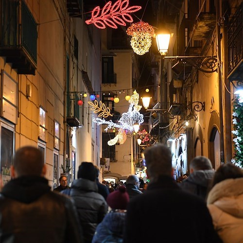 Turismo, a dicembre oltre 2 milioni turisti di in Campania: 330 milioni di euro di incasso 