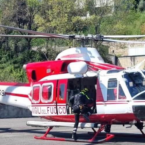 Elicottero vigili del fuoco<br />&copy; vigili del fuoco