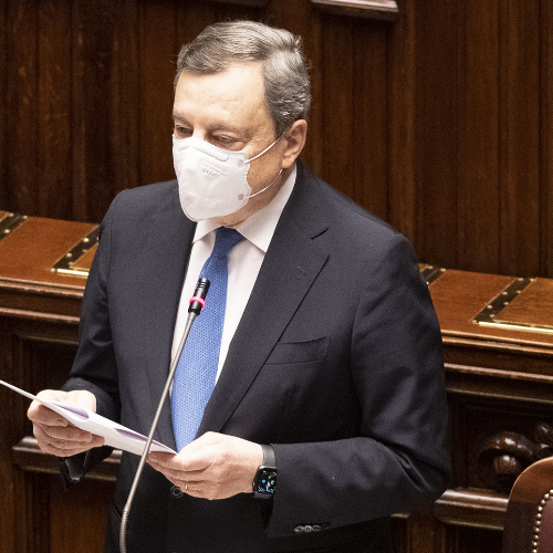 Ucraina, Draghi: «Pronti 1400 militari, possibile riapertura centrali a carbone» 