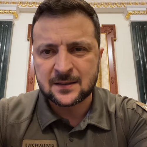 Ucraina, Zelensky chiede «armi moderne e potenti». Poi avverte: «La Russia cercherà di conquistare altre nazioni» 