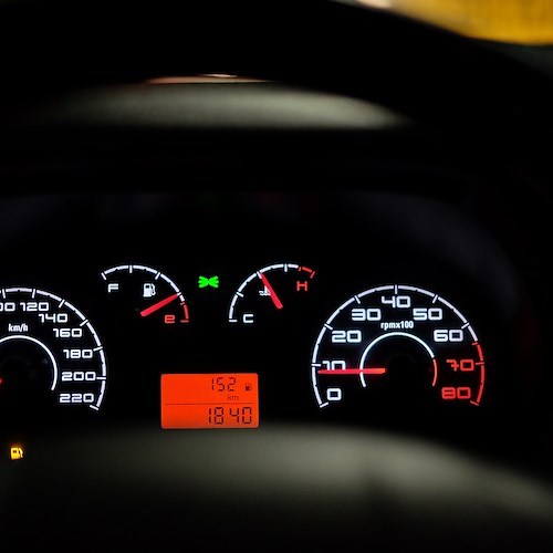 Ue, stop a motori termici nel 2035 arriva il no di Italia e Germania
