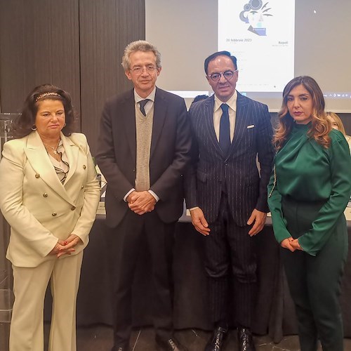 Un nuovo progetto per le scuole della Campania che includa anche la società e le aziende