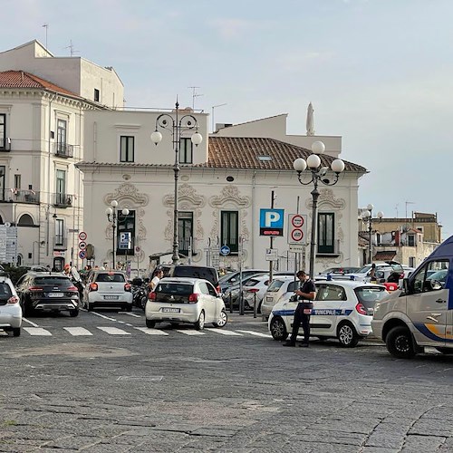 Un parcheggio coperto a Marina di Vietri sul Mare, Sindaco annuncia i lavori 