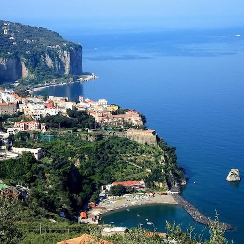 Un regolamento specifico per il centro storico di Vico Equense, presto un’isola pedonale unica