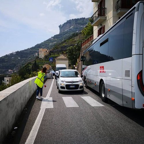 «Urgente ripristinare ausiliari del traffico in Costa d’Amalfi», la missiva di "Forza Italia" a Strianese