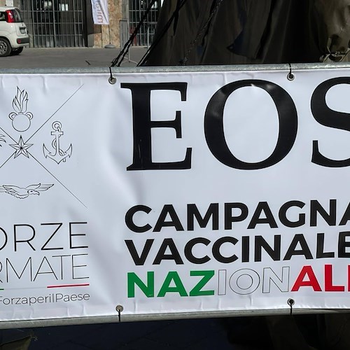 Vaccini, Brusaferro annuncia probabile terza dose. Poi rivela regioni in zona bianca