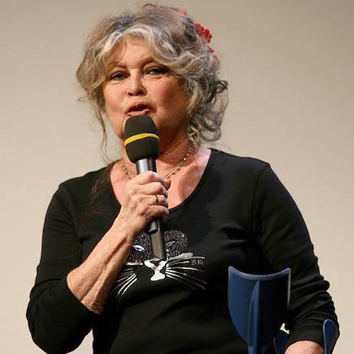 Vaccino, Brigitte Bardot è contraria: «Sono allergica ai prodotti chimici»