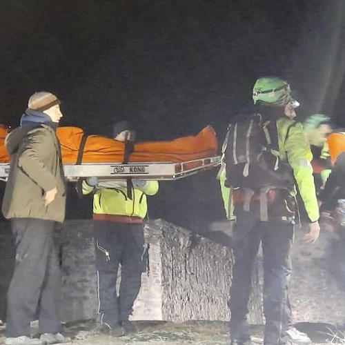 Val di Susa, precipita da un terrapieno durante la festa di Capodanno: salvato 25enne 