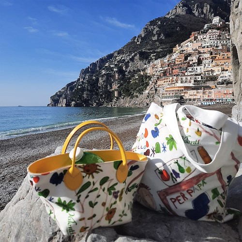 Valentì Positano presenta le sua "summer bag" 2021 /Foto gallery