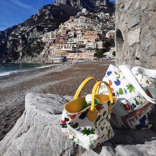 Valentì Positano presenta le sua "summer bag" 2021 /Foto gallery