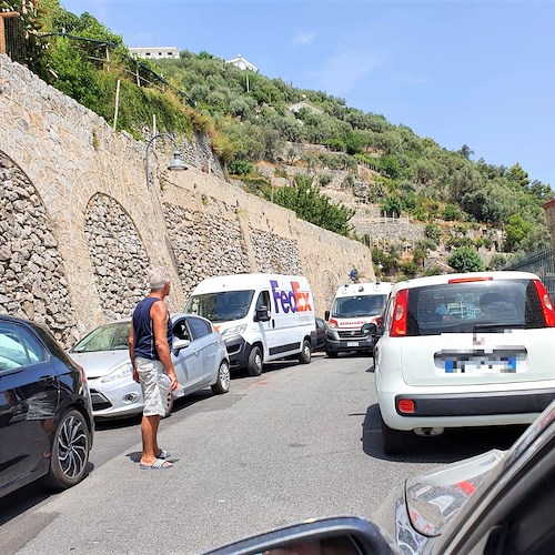 Viabilità in tilt al bivio di Castiglione, Comune di Ravello assume ausiliari del traffico 