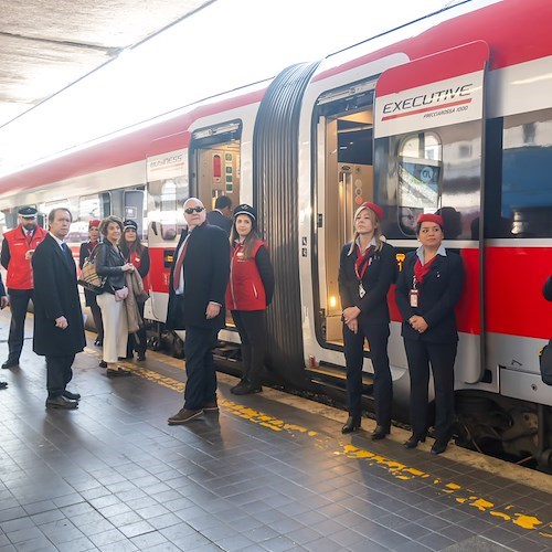 Viaggio istituzionale a Napoli alla scoperta di due eccellenze del Gruppo FS: l’impianto di manutenzione e il museo di Pietrarsa