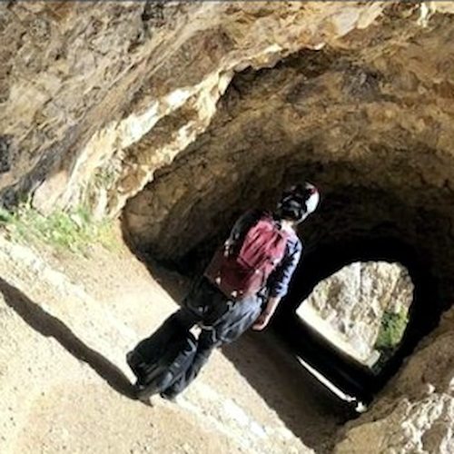 Vicenza, percorre la Strada degli Eroi della Grande Guerra in monopattino